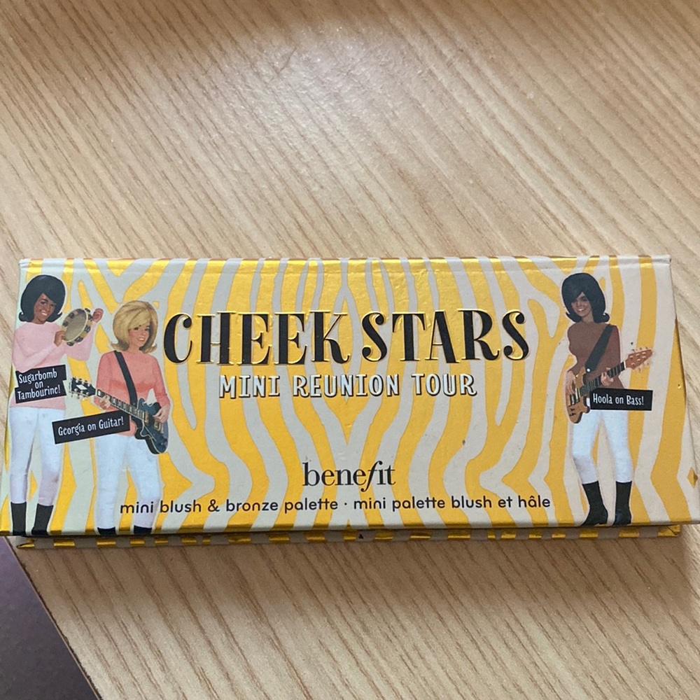 Benefit Cheek Stars Mini blush palette